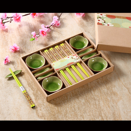 冰裂梅花碟、筷架、筷子餐具套裝