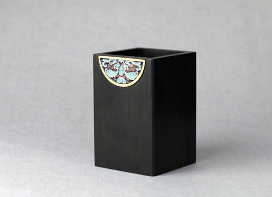 黑檀，景泰藍筆筒