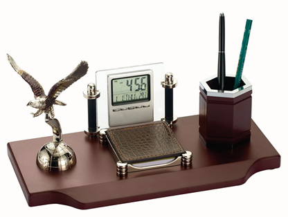 時(shí)尚便簽字、筆筒擺件