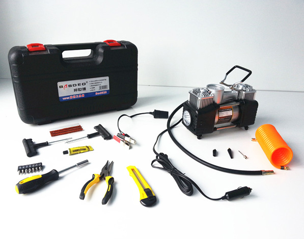 30mm雙缸ＬＥＤ車載充氣泵