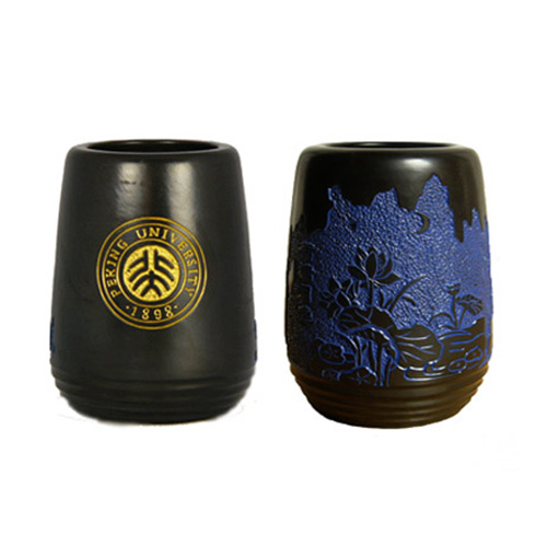 北京大學-荷花筆筒