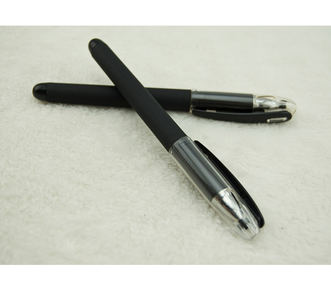 經(jīng)典黑色中性筆