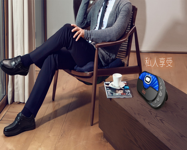 無線藍牙音箱重低音發(fā)光多功能七彩燈立體燈光手機通用插卡音響