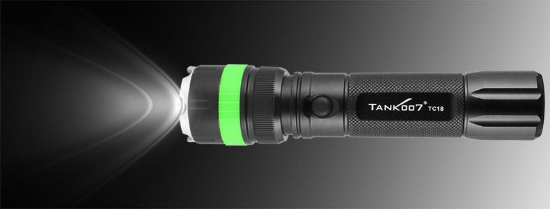Tank007騎行強(qiáng)光手電筒TC18遠(yuǎn)射五檔調(diào)焦充電迷你防身自行車(chē)探照燈戶(hù)外家用手電