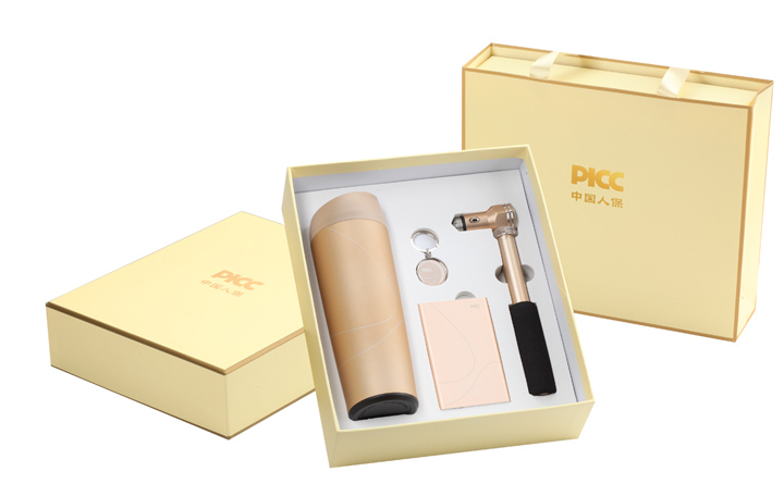 車載保溫杯+車充安全錘+移動電源+鑰匙扣套裝