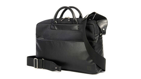 專(zhuān)門(mén)為13“筆記本電腦設(shè)計(jì)電腦包