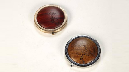 紫檀、金絲楠弧面鏡（喜上眉梢款)