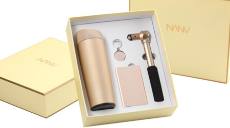 車(chē)載保溫杯+車(chē)充安全錘+移動(dòng)電源+鑰匙扣套裝